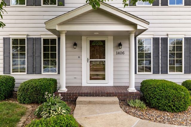 1406 NW Parkridge Place, Ankeny, IA 50023