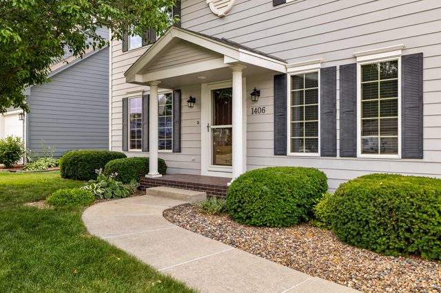 1406 NW Parkridge Place, Ankeny, IA 50023