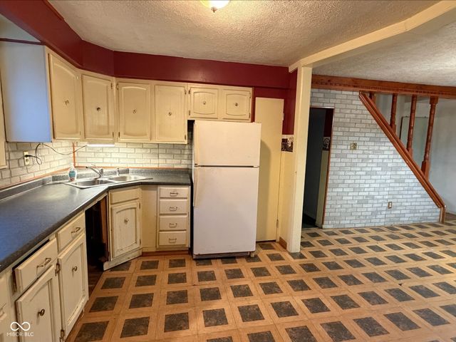 608 Berryman Pike, Tipton, IN 46072