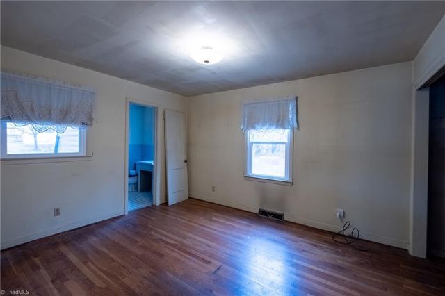 4319 Hicone Road, Greensboro, NC 27405