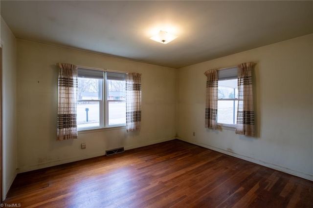 4319 Hicone Road, Greensboro, NC 27405