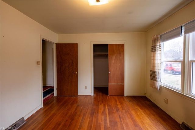 4319 Hicone Road, Greensboro, NC 27405