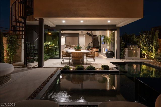 3956 Heron Fairway Drive, Las Vegas, NV 89141