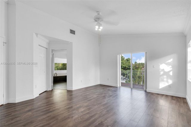 1413 SW 158th Avenue, Pembroke Pines, FL 33027