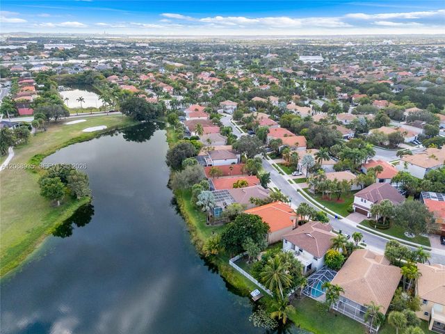 1413 SW 158th Avenue, Pembroke Pines, FL 33027