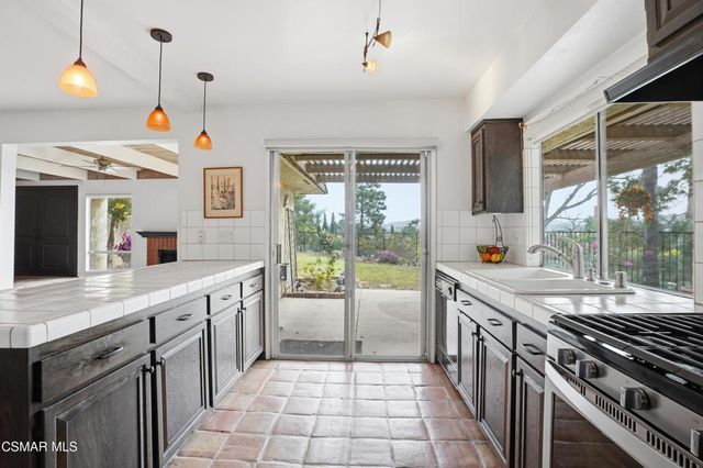 2909 Blue Spruce Circle, Thousand Oaks, CA 91360