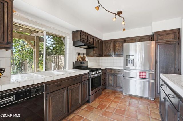 2909 Blue Spruce Circle, Thousand Oaks, CA 91360