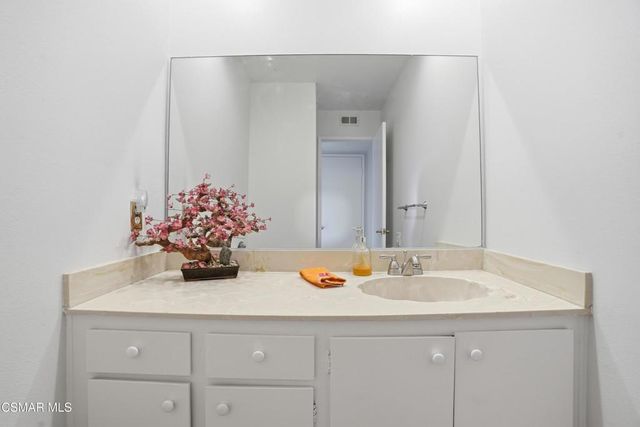 2909 Blue Spruce Circle, Thousand Oaks, CA 91360