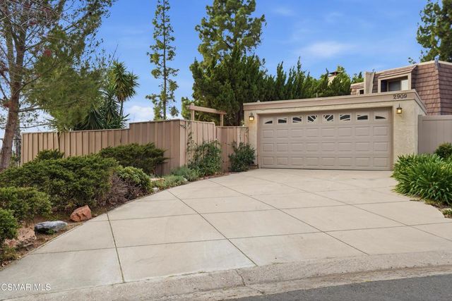 2909 Blue Spruce Circle, Thousand Oaks, CA 91360