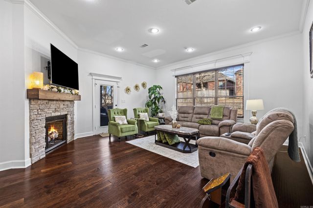 101 Blackburn Drive, Little Rock, AR 72211