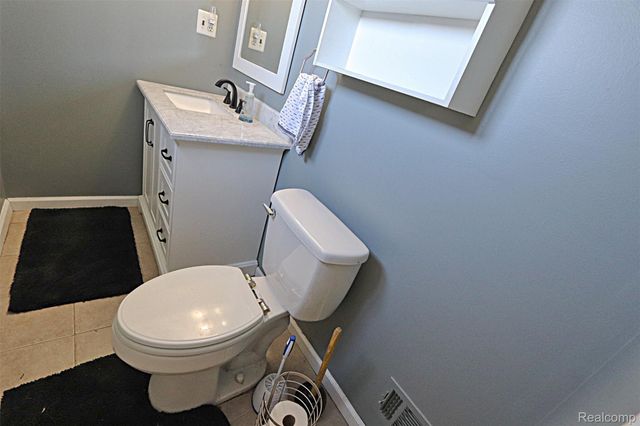 14182 Blue Skies Street, Livonia, MI 48154