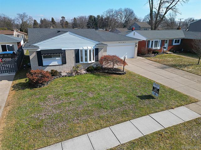 14182 Blue Skies Street, Livonia, MI 48154