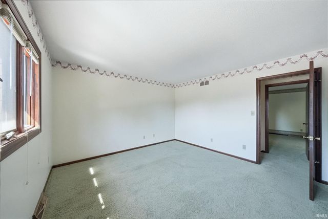 6669 Quail Ridge Lane, Fort Wayne, IN 46804