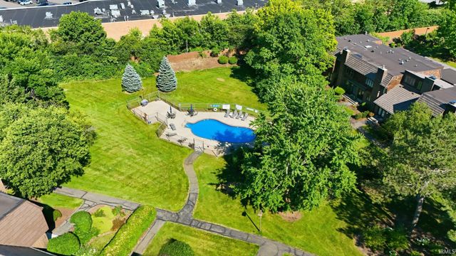 6669 Quail Ridge Lane, Fort Wayne, IN 46804