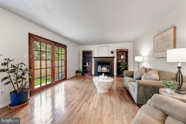 1425 CELLAR CREEK WAY, Herndon, VA 20170