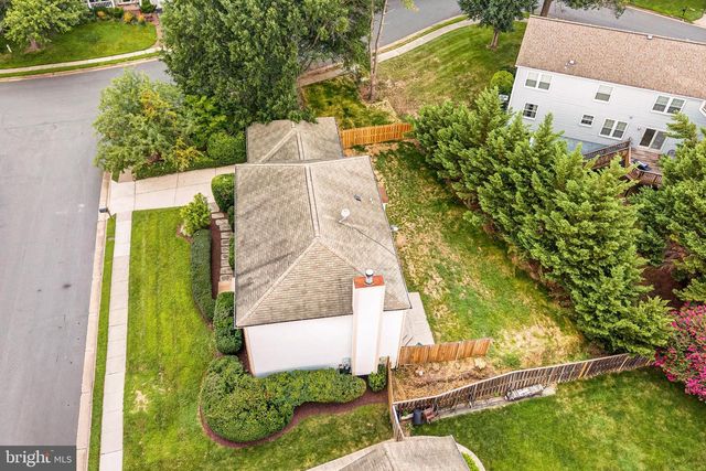 1425 CELLAR CREEK WAY, Herndon, VA 20170