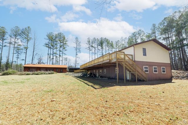 750 Price Ln, Pamplin, VA 23958