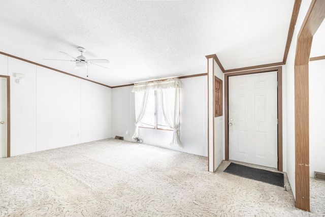 750 Price Ln, Pamplin, VA 23958