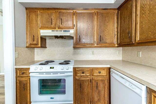7406 Waco Avenue, D, Lubbock, TX 79423