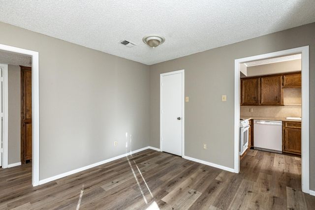 7406 Waco Avenue, D, Lubbock, TX 79423