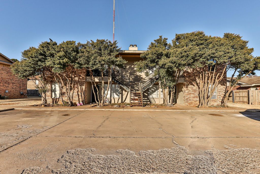7406 Waco Avenue, D, Lubbock, TX 79423