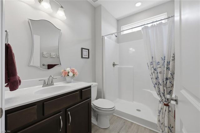 142 Gander DR, Moyock, NC 27958