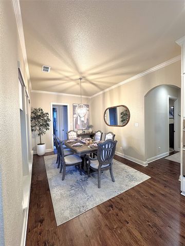 2454 Creekwood Drive, Cedar Hill, TX 75104