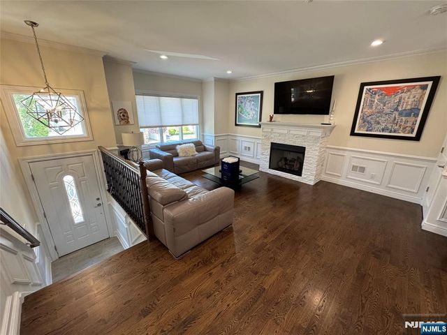 251 Marion Avenue, Cliffside Park, NJ 07010