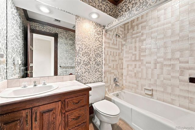 2411 E Cedar Avenue, Denver, CO 80209