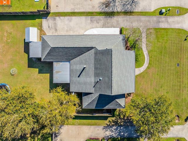 462 Meadow View Court, Thibodaux, LA 70301