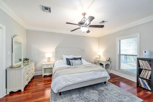 462 Meadow View Court, Thibodaux, LA 70301