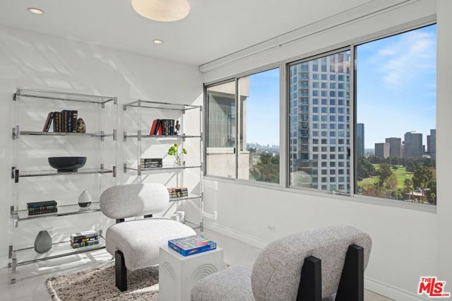 865 Comstock Avenue 10D, Los Angeles, CA 90024