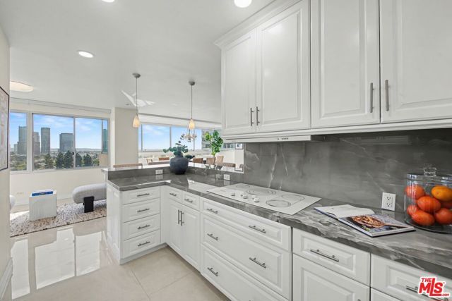 865 Comstock Avenue 10D, Los Angeles, CA 90024