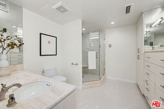 865 Comstock Avenue 10D, Los Angeles, CA 90024