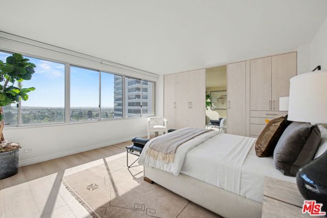 865 Comstock Avenue 10D, Los Angeles, CA 90024