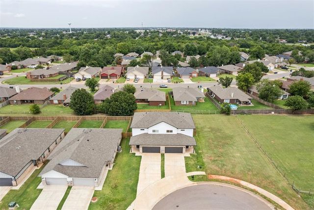 1033 Carpe Diem Court, Edmond, OK 73003