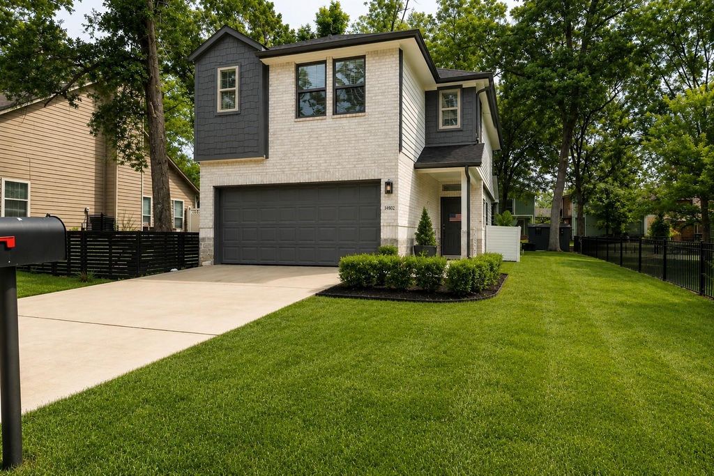 14802 Libra Court, Willis, TX 77318