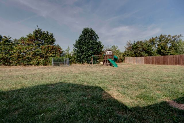 671 Boardwalk, Seymour, MO 65746