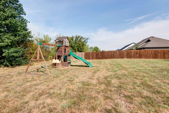 671 Boardwalk, Seymour, MO 65746