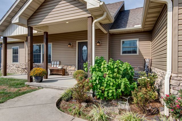 671 Boardwalk, Seymour, MO 65746