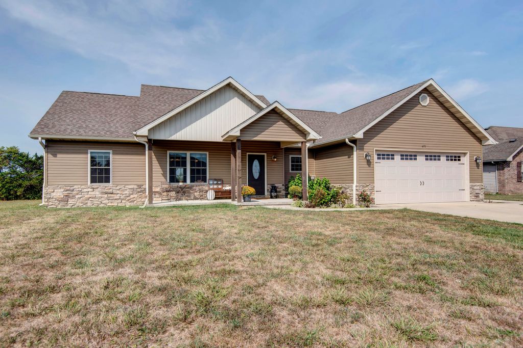671 Boardwalk, Seymour, MO 65746