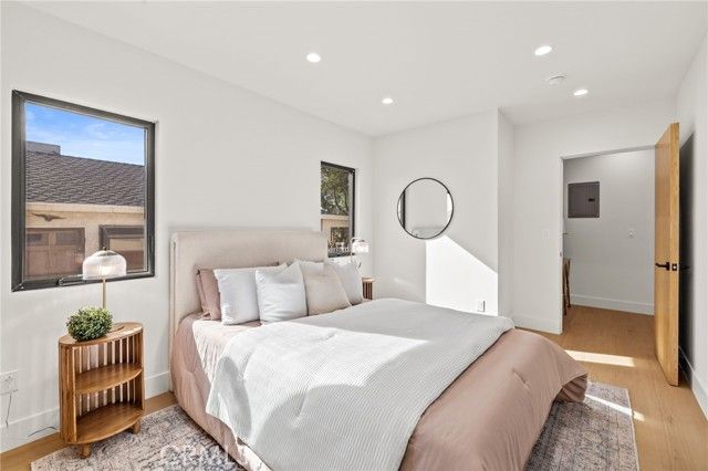 2316 N Parish, Burbank, CA 91504