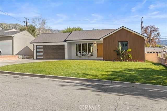 2316 N Parish, Burbank, CA 91504