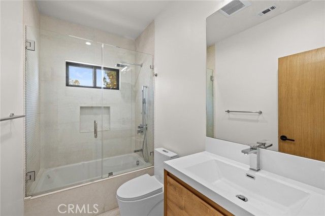 2316 N Parish, Burbank, CA 91504