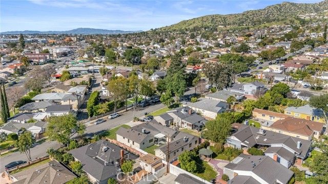 2316 N Parish, Burbank, CA 91504