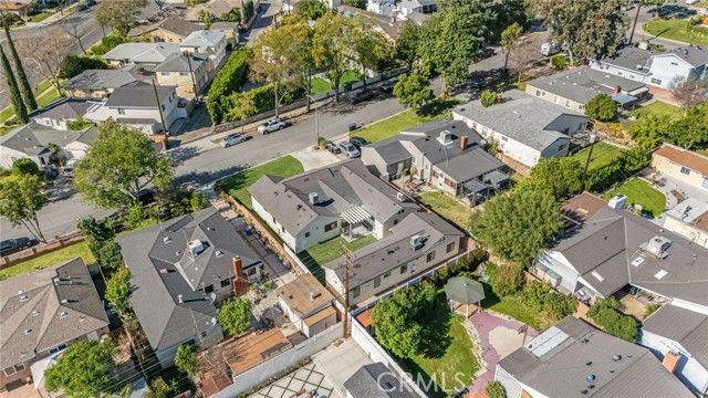 2316 N Parish, Burbank, CA 91504