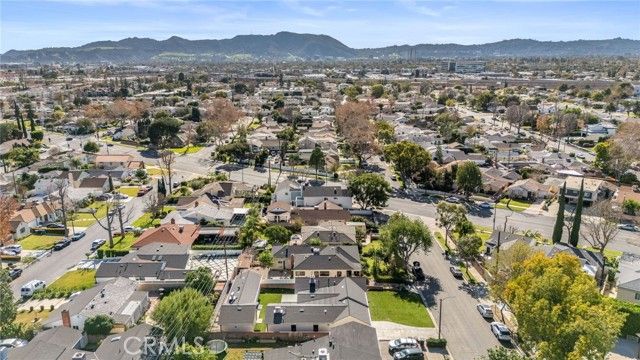 2316 N Parish, Burbank, CA 91504