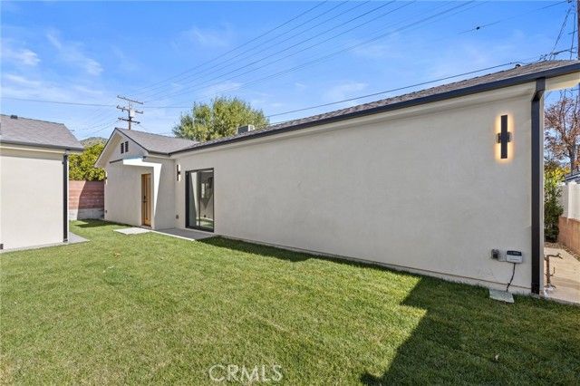 2316 N Parish, Burbank, CA 91504