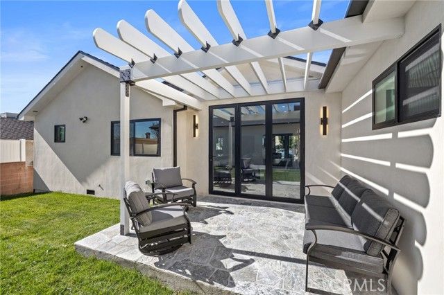 2316 N Parish, Burbank, CA 91504