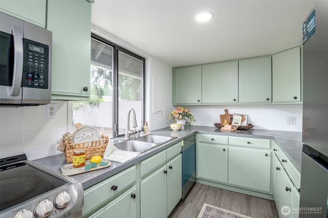 9515 208th Avenue E, Bonney Lake, WA 98391